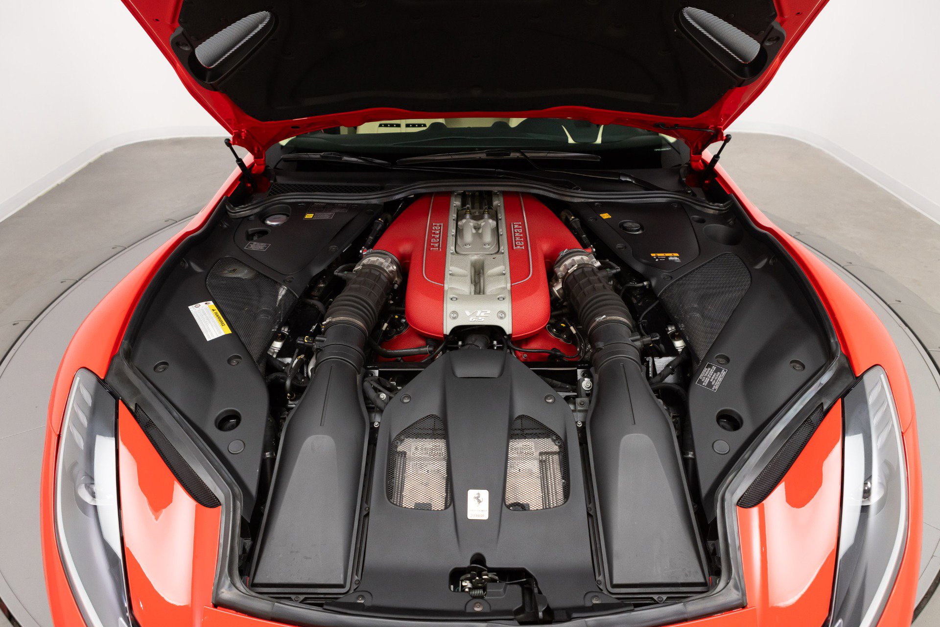 Certified 2018 Ferrari 812 Superfast image 87