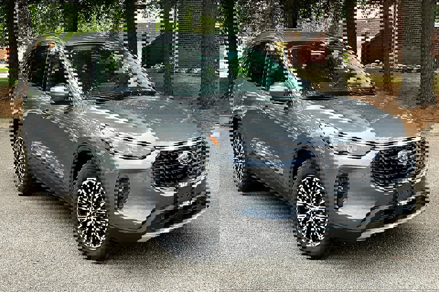 Used 2023 Ford Escape SE w/ PHEV Premium Package image 38