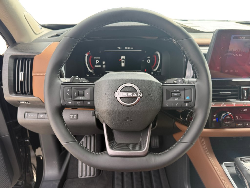 New 2026 Nissan Pathfinder Platinum w/ Lighting Package FWD image 13