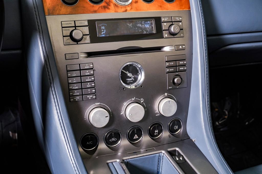Used 2006 Aston Martin DB9 Volante image 30