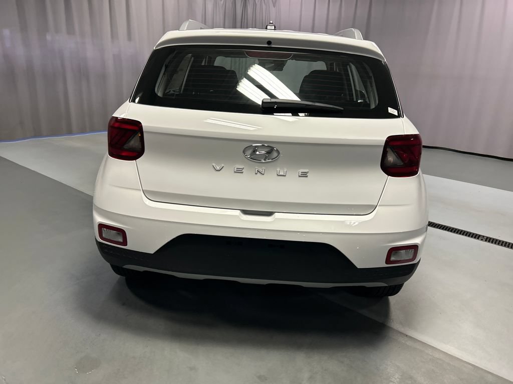 New 2026 Hyundai Venue SEL FWD image 6