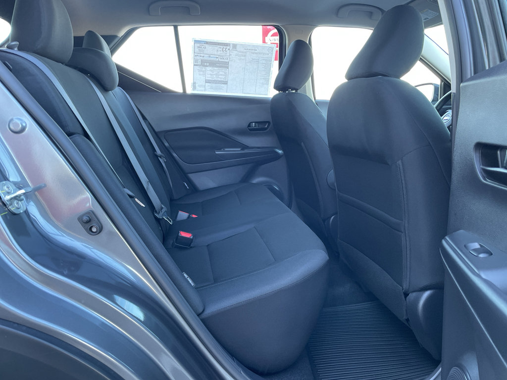 New 2025 Nissan Kicks Play S image 24