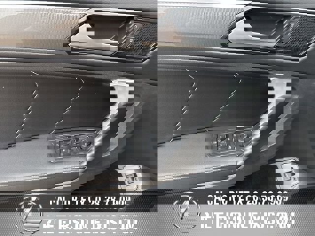 Used 2022 Volkswagen Tiguan SE R-Line image 22