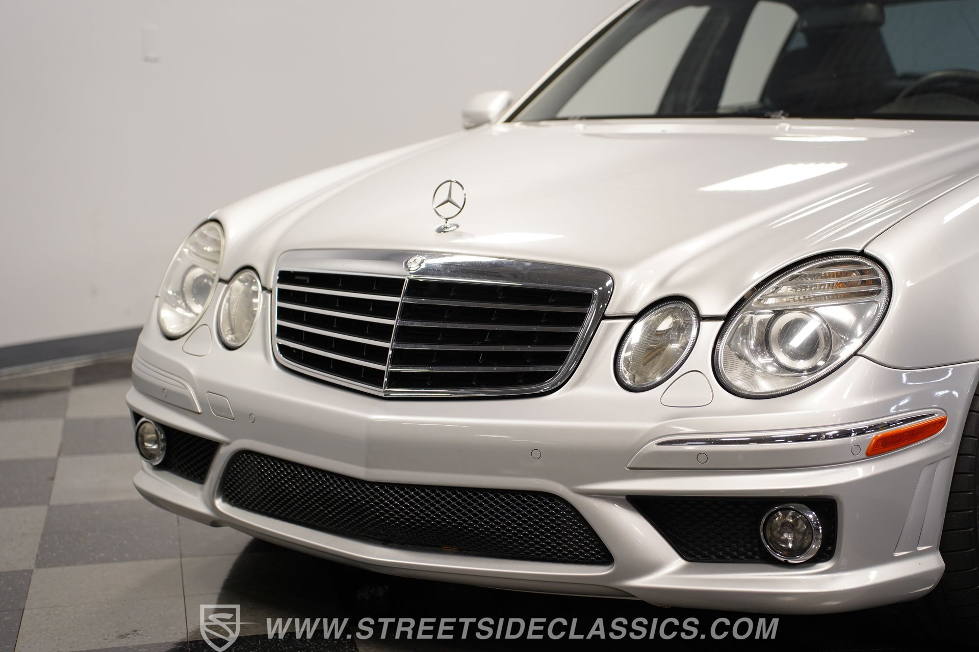 Used 2007 Mercedes-Benz E 63 AMG Sedan image 19