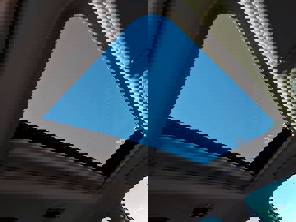 Certified 2025 Subaru Crosstrek 2.5i Limited w/ Popular Package #3A image 18