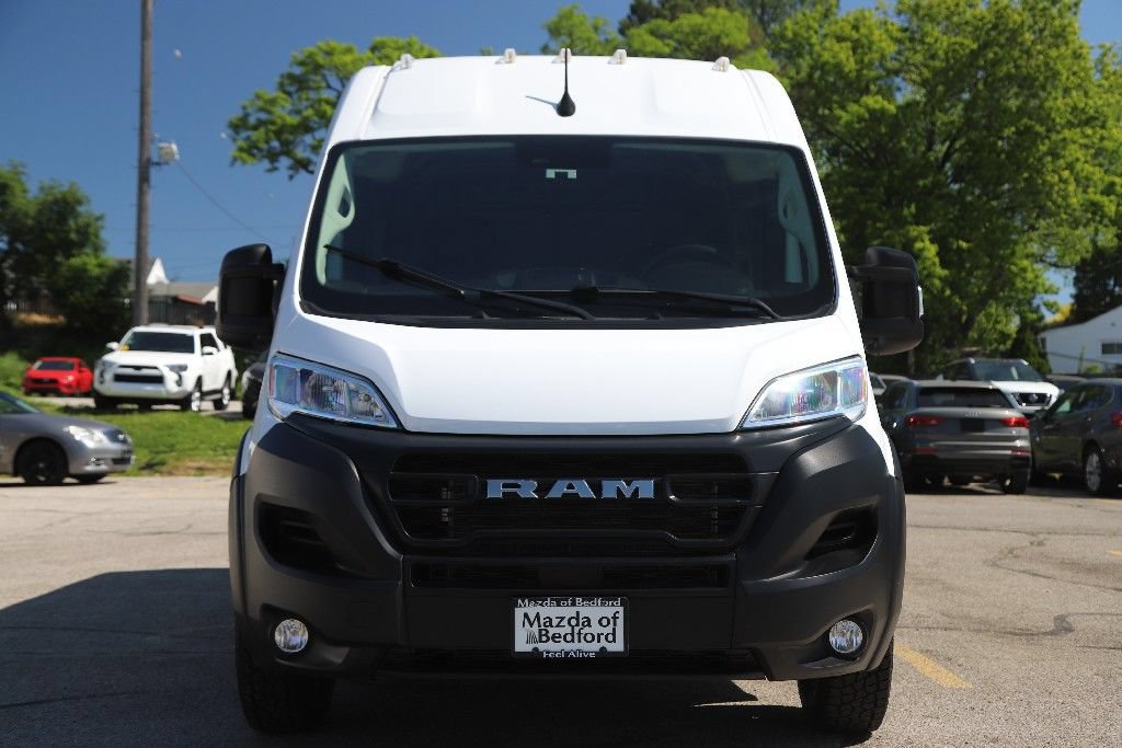 Used 2024 RAM ProMaster 2500 w/ Convenience Group FWD image 18
