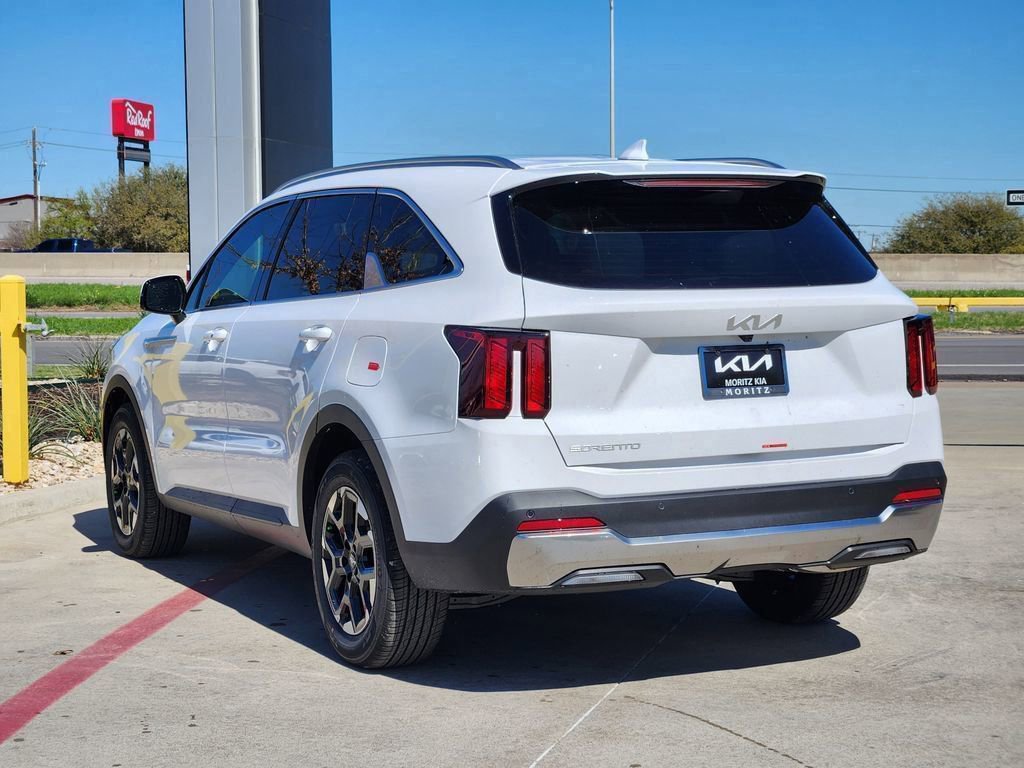 New 2026 Kia Sorento S FWD image 3