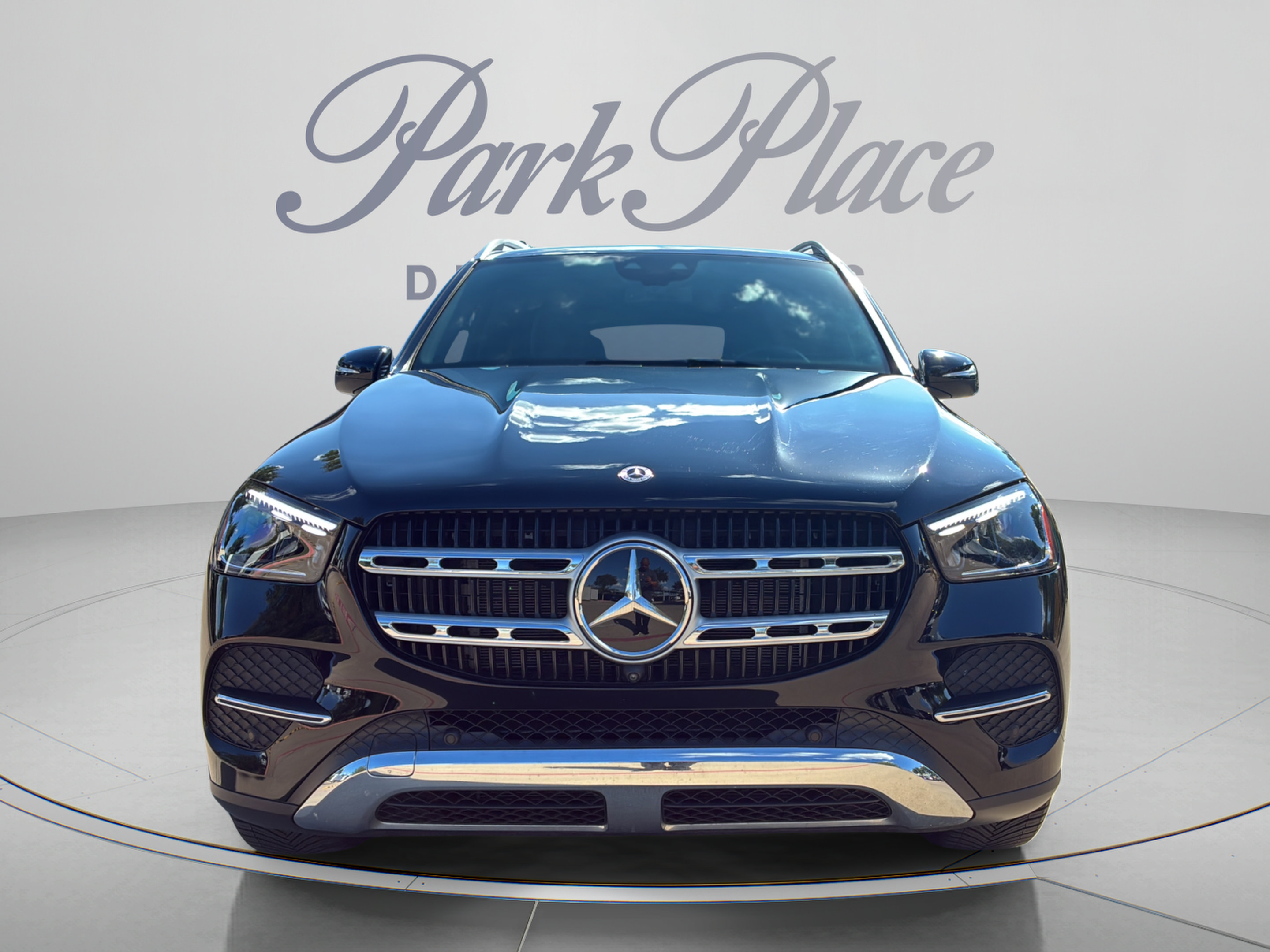 Used 2025 Mercedes-Benz GLE 350 4MATIC image 8