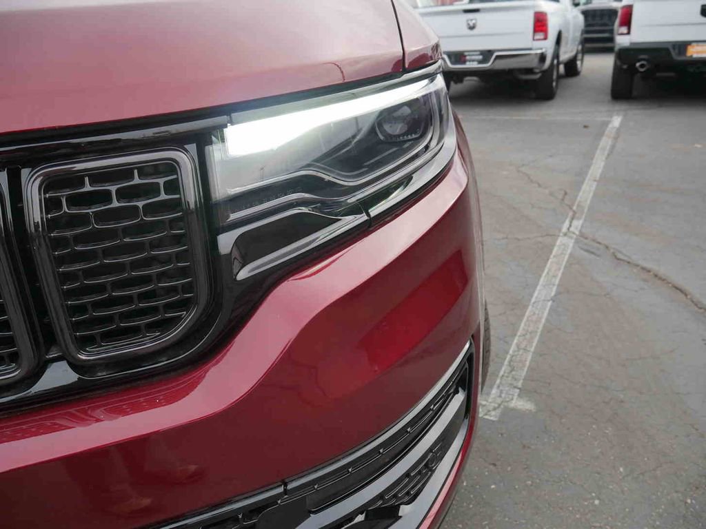 New 2025 Jeep Wagoneer L Series II w/ Convenience Group I AWD/4WD image 26
