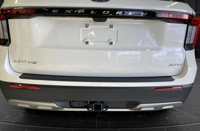 New 2026 Ford Explorer Active w/ Active Comfort Package image 33