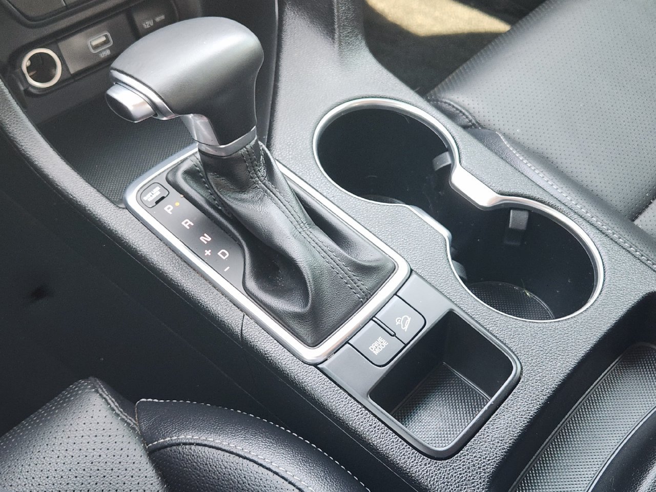 Used 2021 Kia Sportage EX FWD image 19