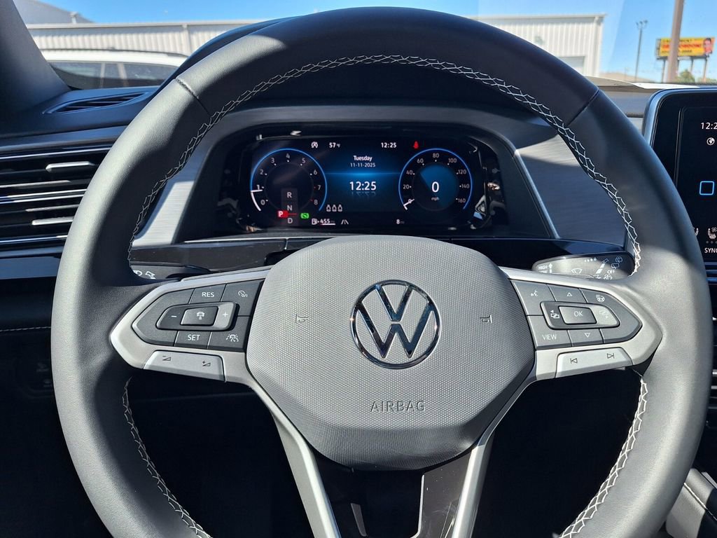 New 2026 Volkswagen Atlas Cross Sport SE image 16