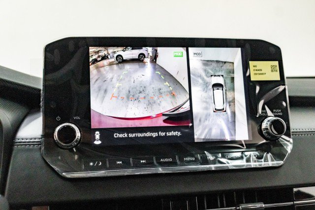 New 2025 Mitsubishi Outlander SEL image 14