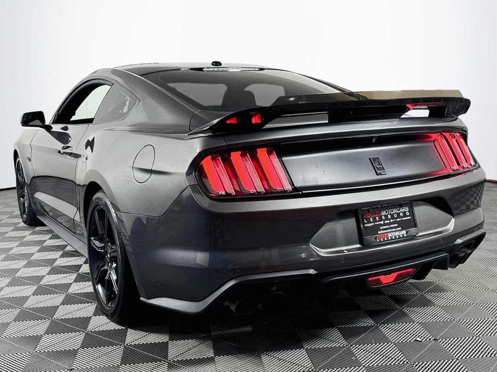 Used 2018 Ford Mustang GT Premium w/ Black Accent Package RWD image 5