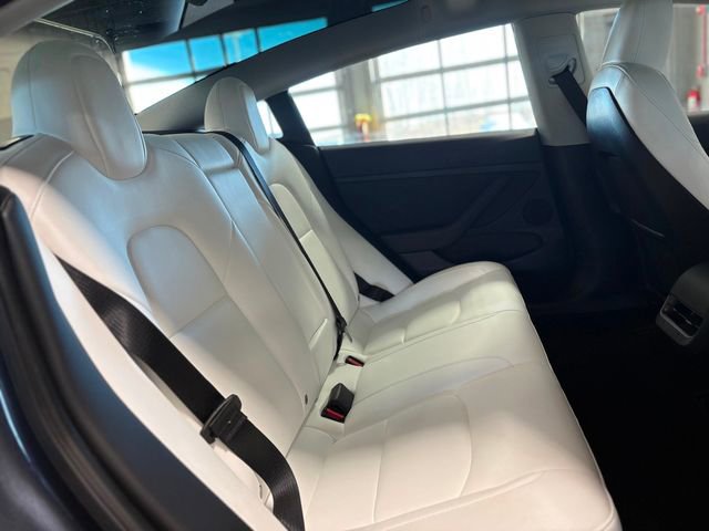 Used 2023 Tesla Model 3 Standard Range image 25