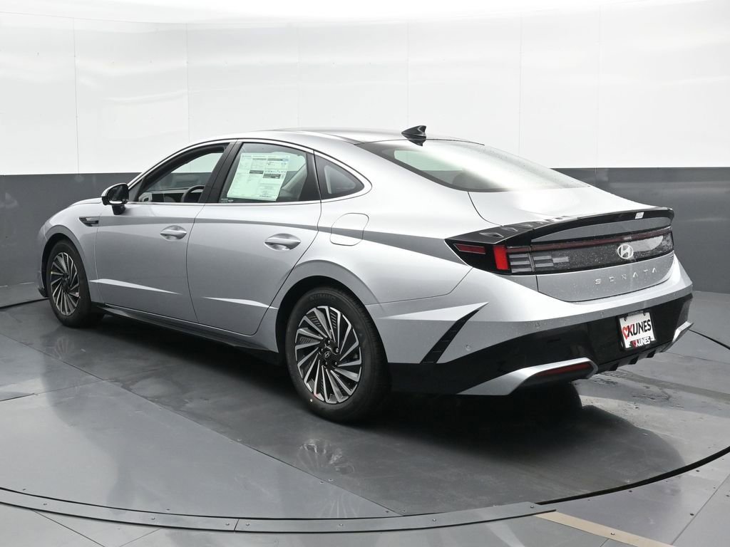 Certified 2025 Hyundai Sonata Limited image 10