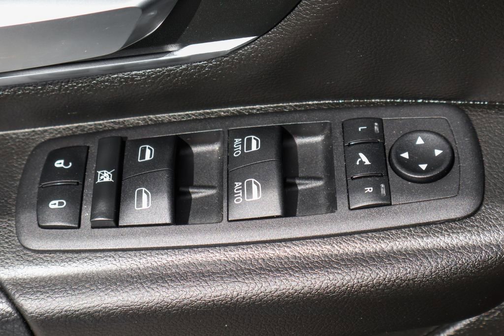 Used 2024 RAM 1500 Lone Star image 16