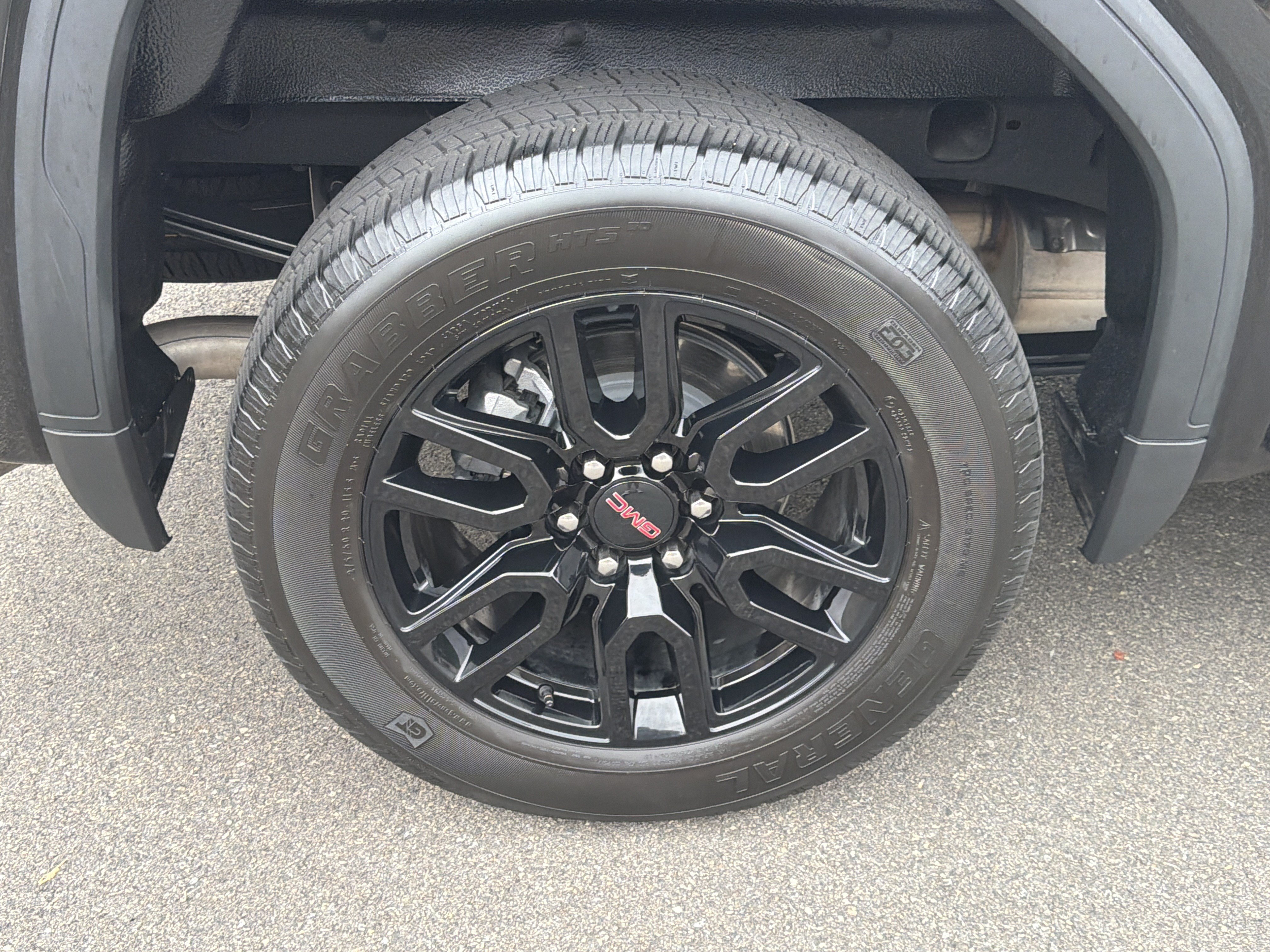 Used 2025 GMC Sierra 1500 Elevation AWD/4WD image 17