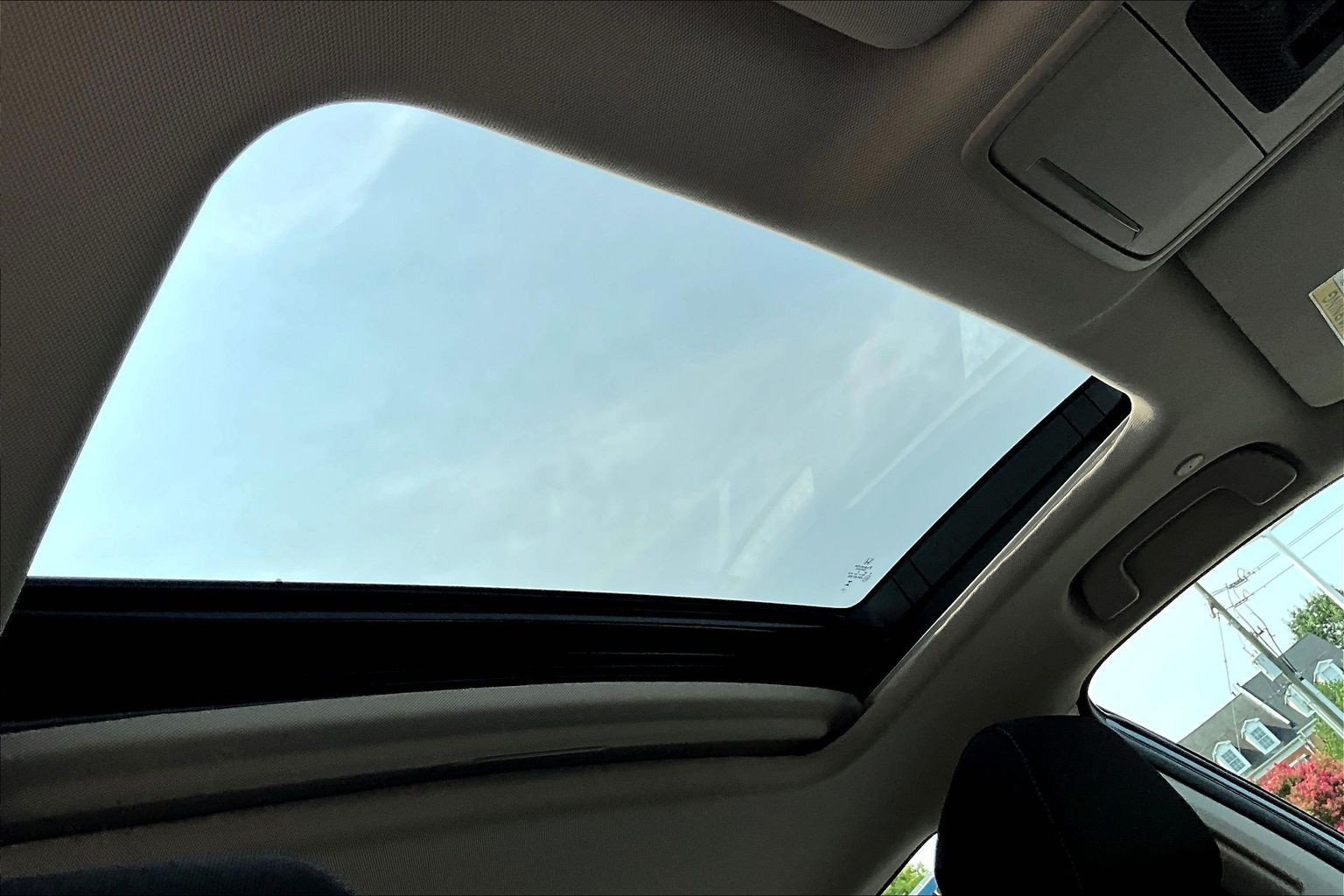 Certified 2023 Honda Accord EX image 17