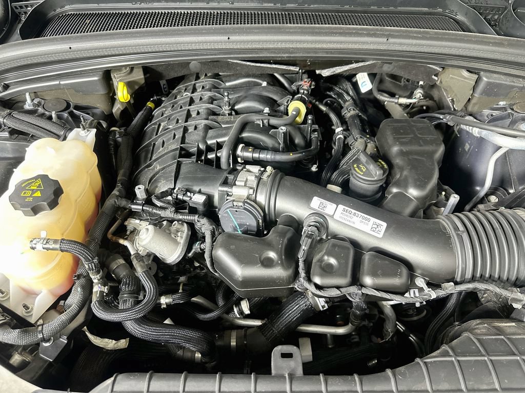 Used 2023 Jeep Grand Cherokee Altitude AWD/4WD image 10