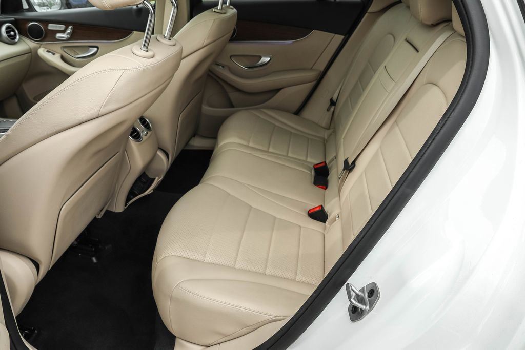 Used 2022 Mercedes-Benz GLC 300 4MATIC image 27