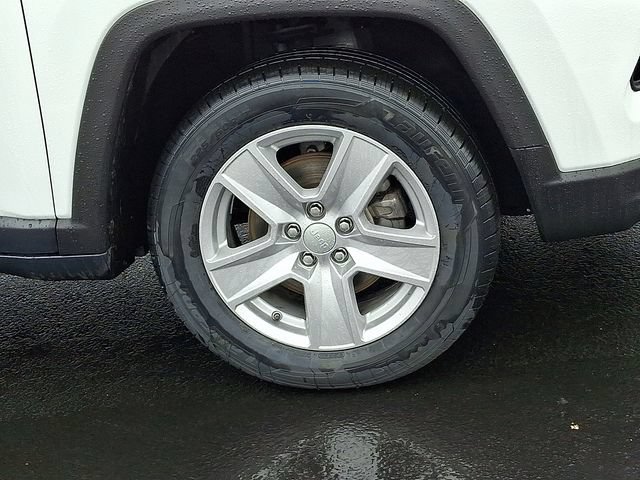 Used 2022 Jeep Compass Latitude AWD/4WD image 11