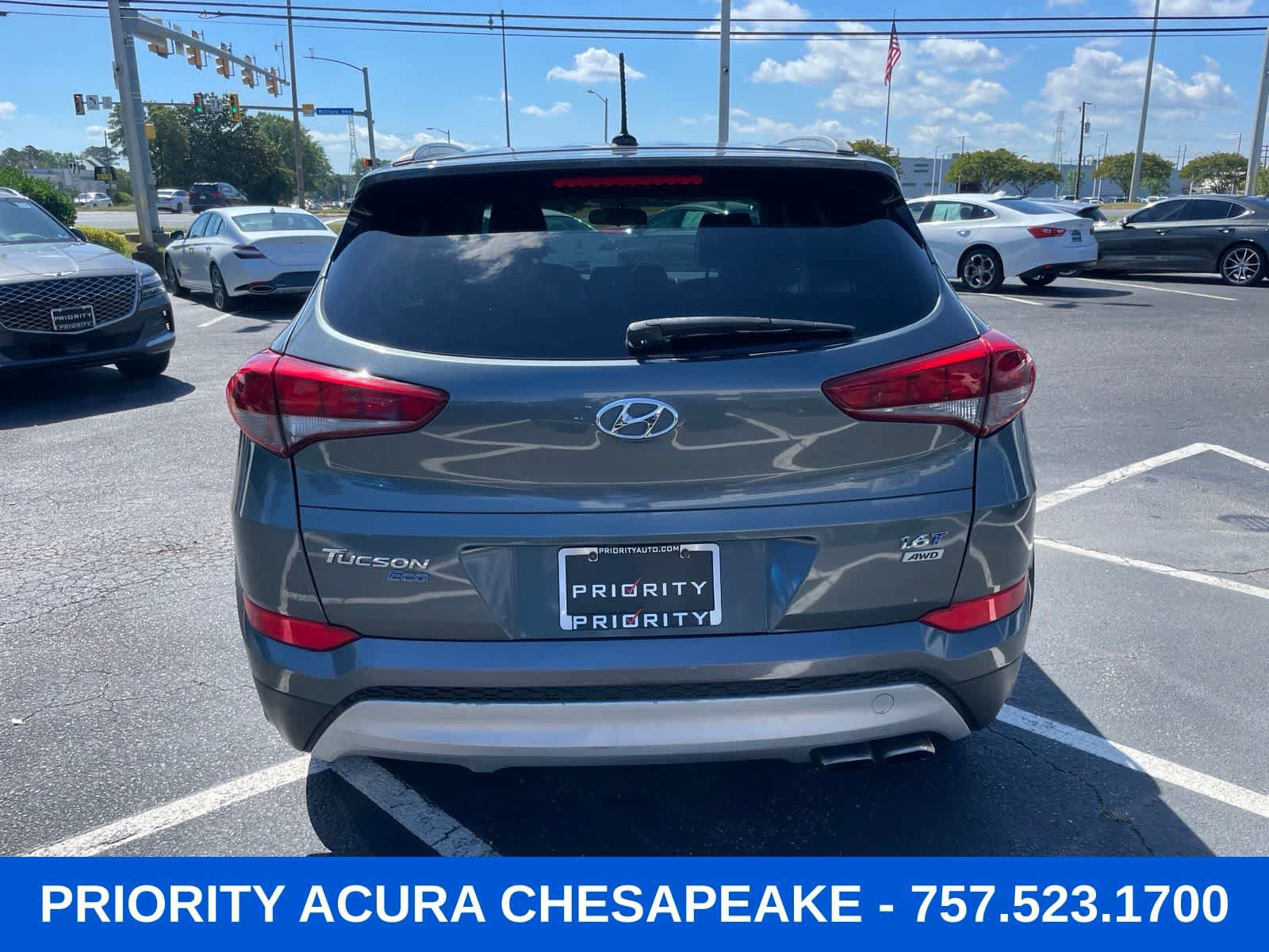 Used 2017 Hyundai Tucson Eco w/ Cargo Package AWD/4WD image 4