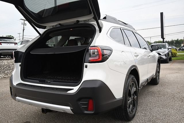 Used 2021 Subaru Outback Touring w/ Popular Package #2 AWD/4WD image 27