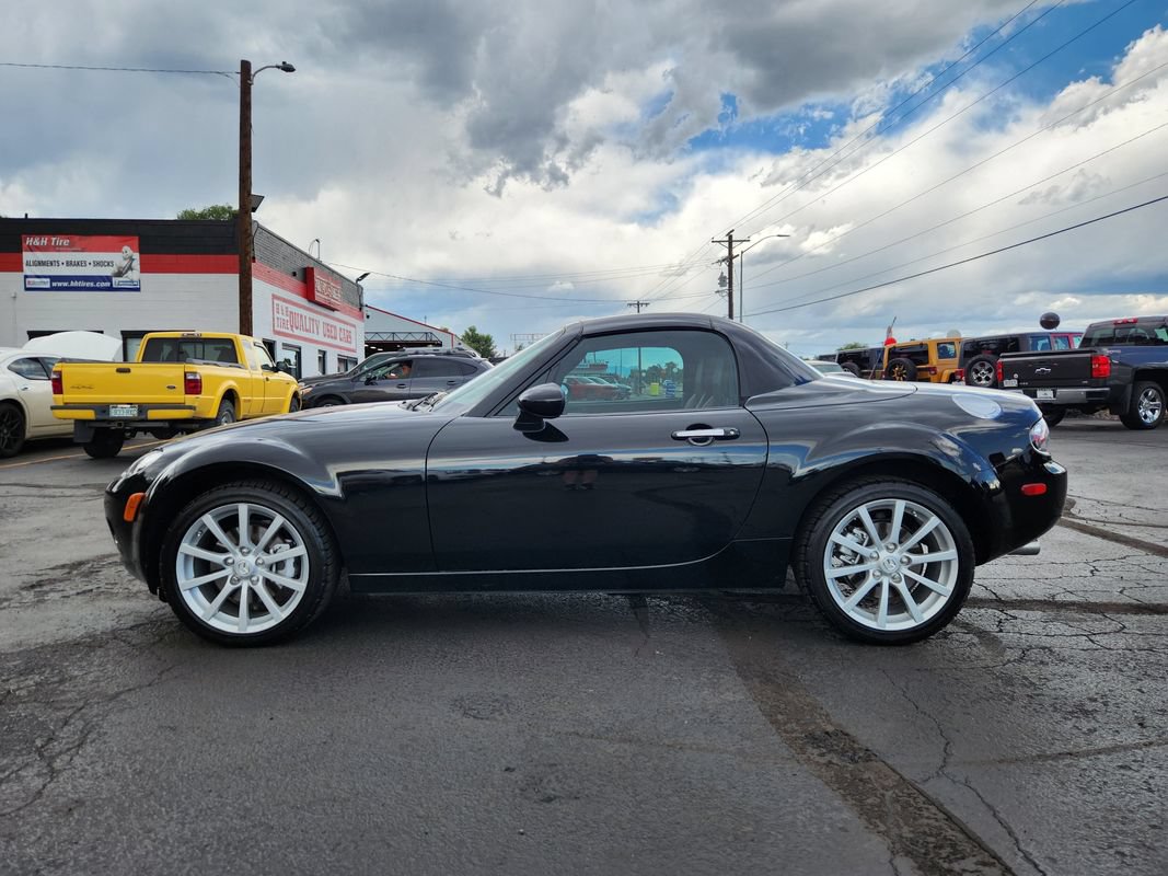 Used 2008 MAZDA MX-5 Miata Grand Touring w/ Premium Pkg RWD image 8
