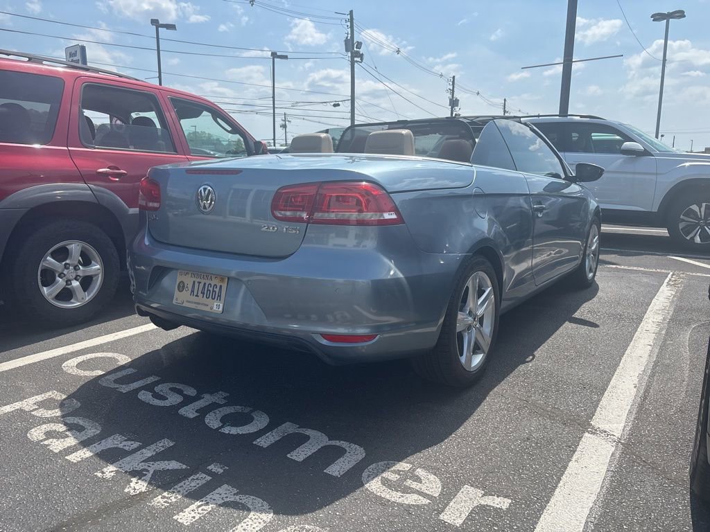 Used 2012 Volkswagen Eos Lux image 7