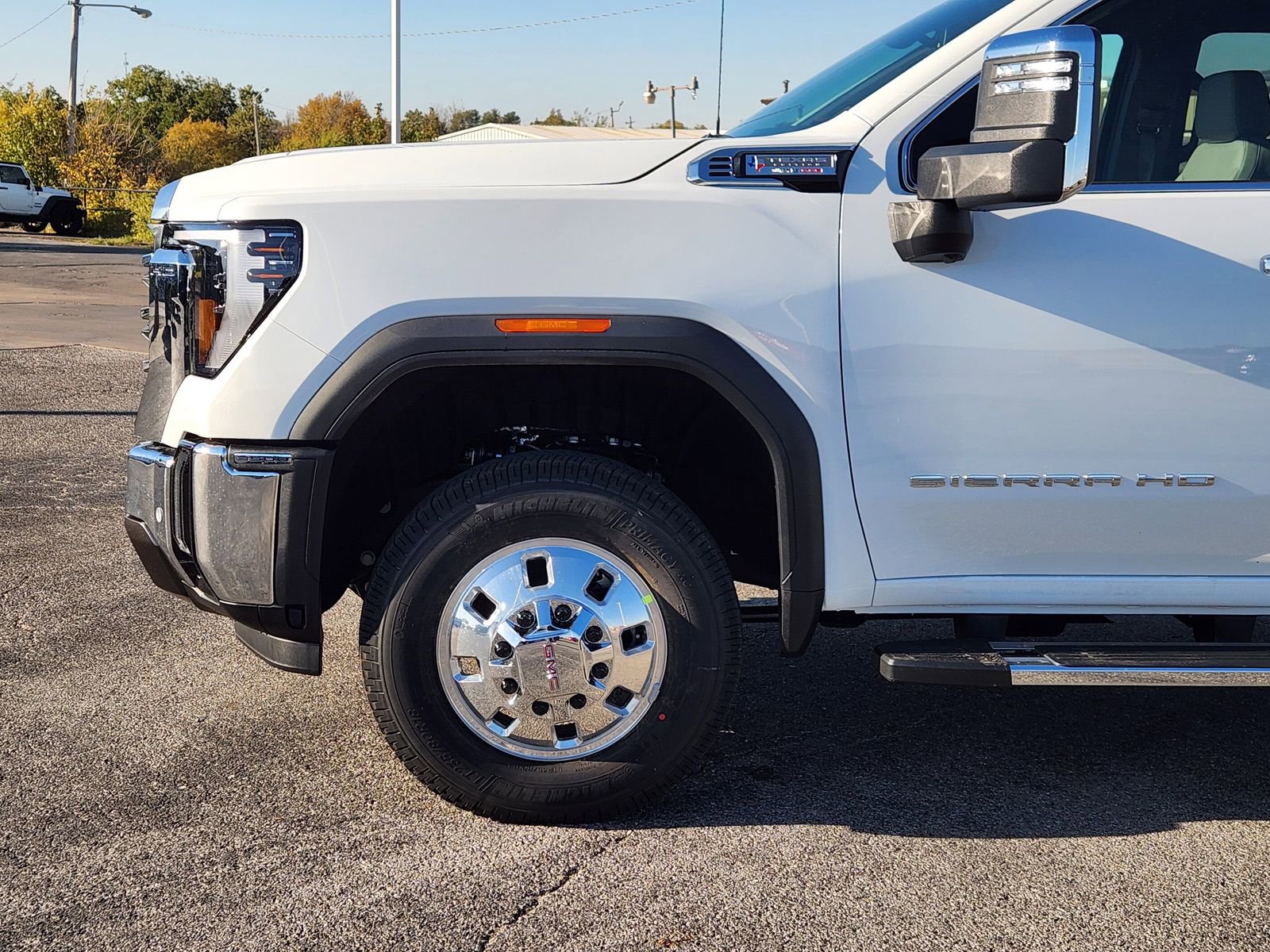 New 2026 GMC Sierra 3500 SLT w/ Texas SLT Premium Package image 9