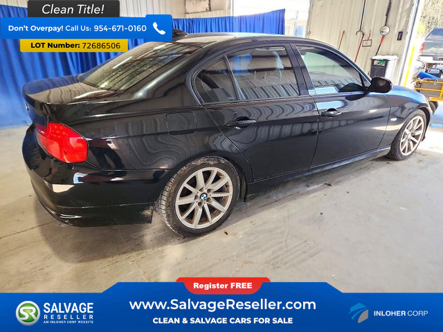 Used 2011 BMW 328i Sedan RWD image 4