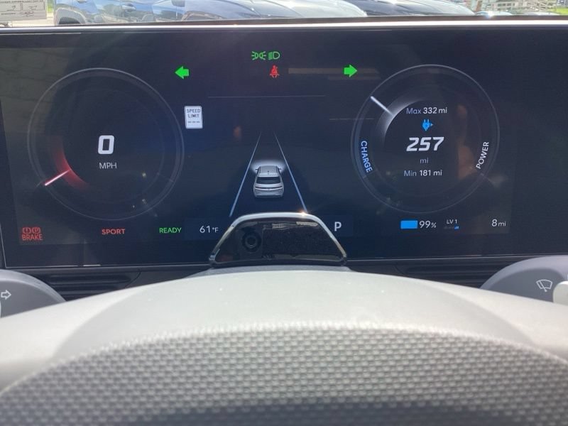 New 2027 Hyundai Ioniq 5 SE AWD/4WD image 34