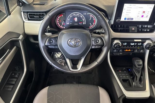 Certified 2023 Toyota RAV4 XLE w/ Convenience Package AWD/4WD image 18