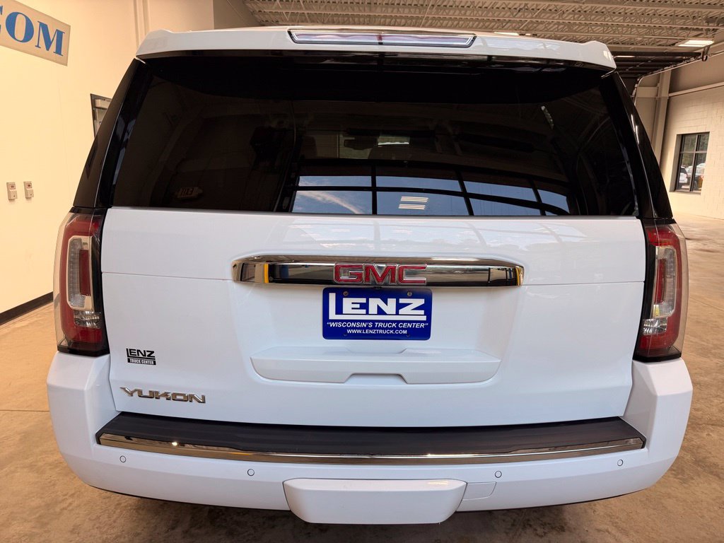 Used 2020 GMC Yukon Denali w/ Denali Premium Package AWD/4WD image 7