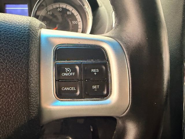 Used 2016 Dodge Grand Caravan R/T image 37