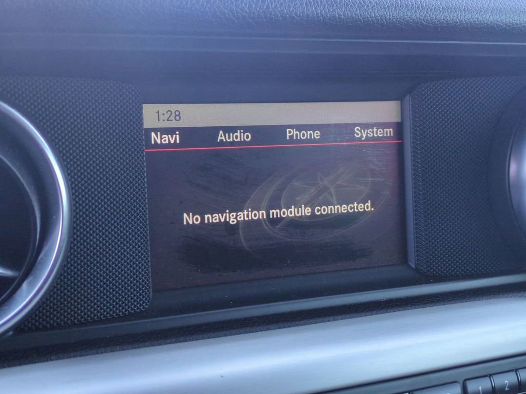 Used 2013 Mercedes-Benz SLK 250 image 19