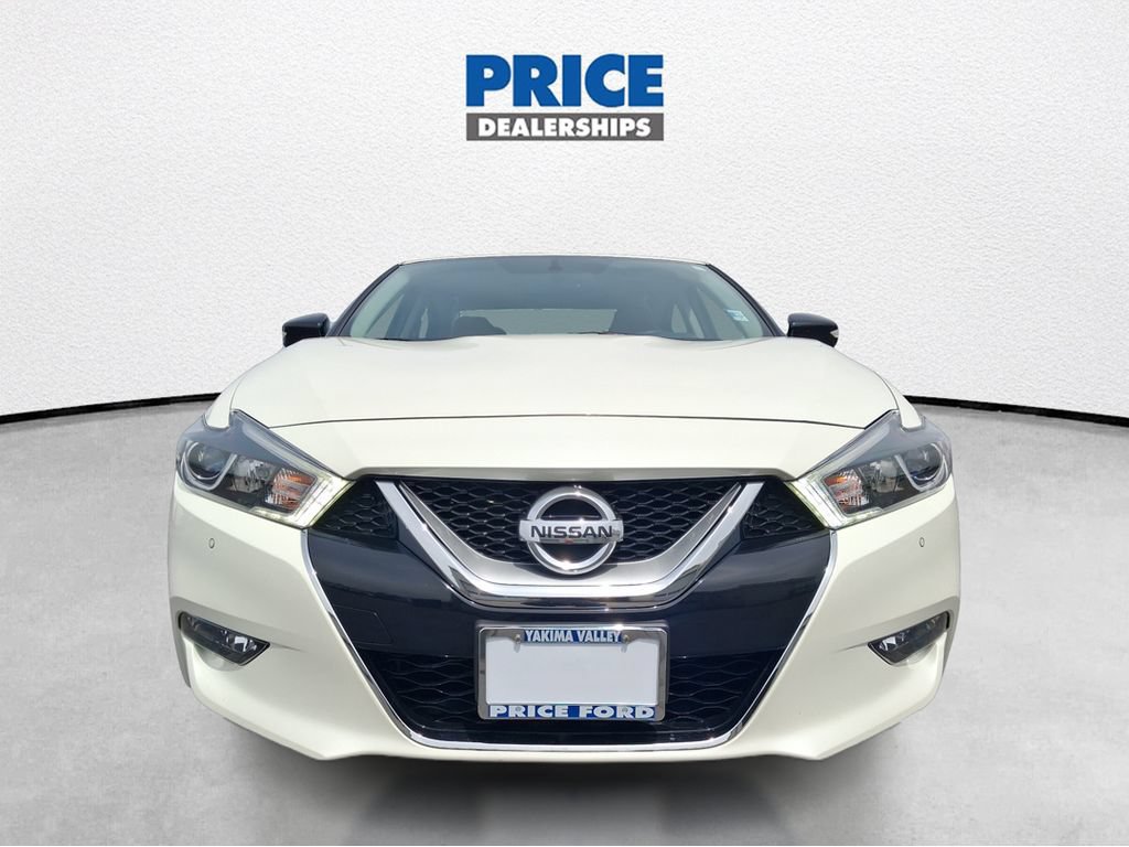 Used 2017 Nissan Maxima SR FWD image 3