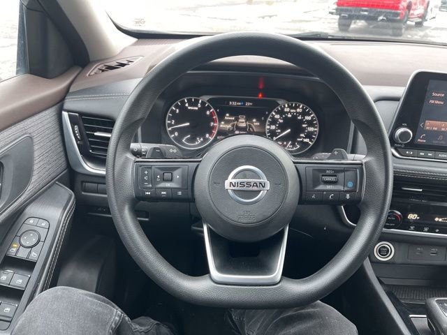 Used 2021 Nissan Rogue SV image 24