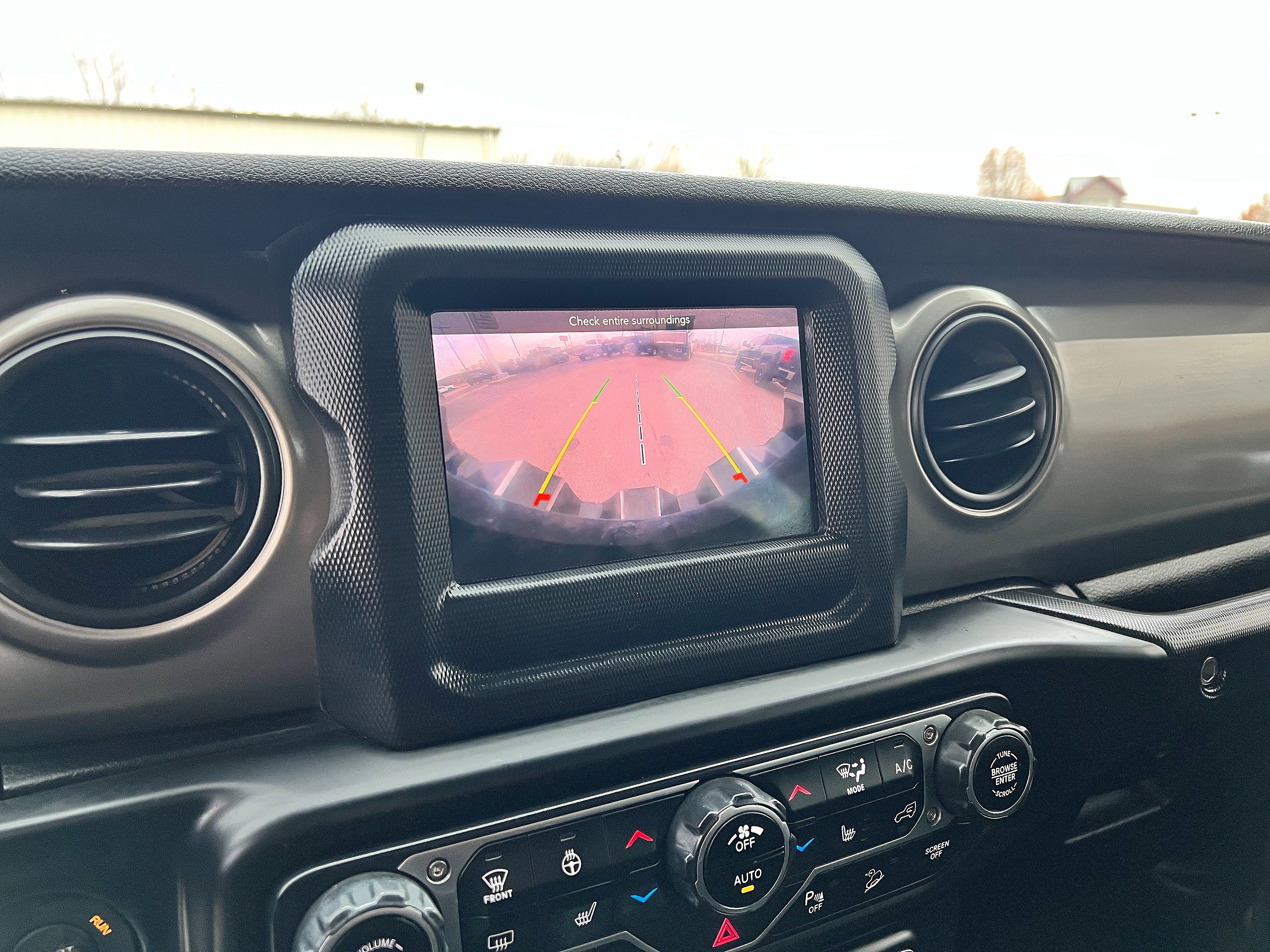 Used 2018 Jeep Wrangler Unlimited Sport S image 20