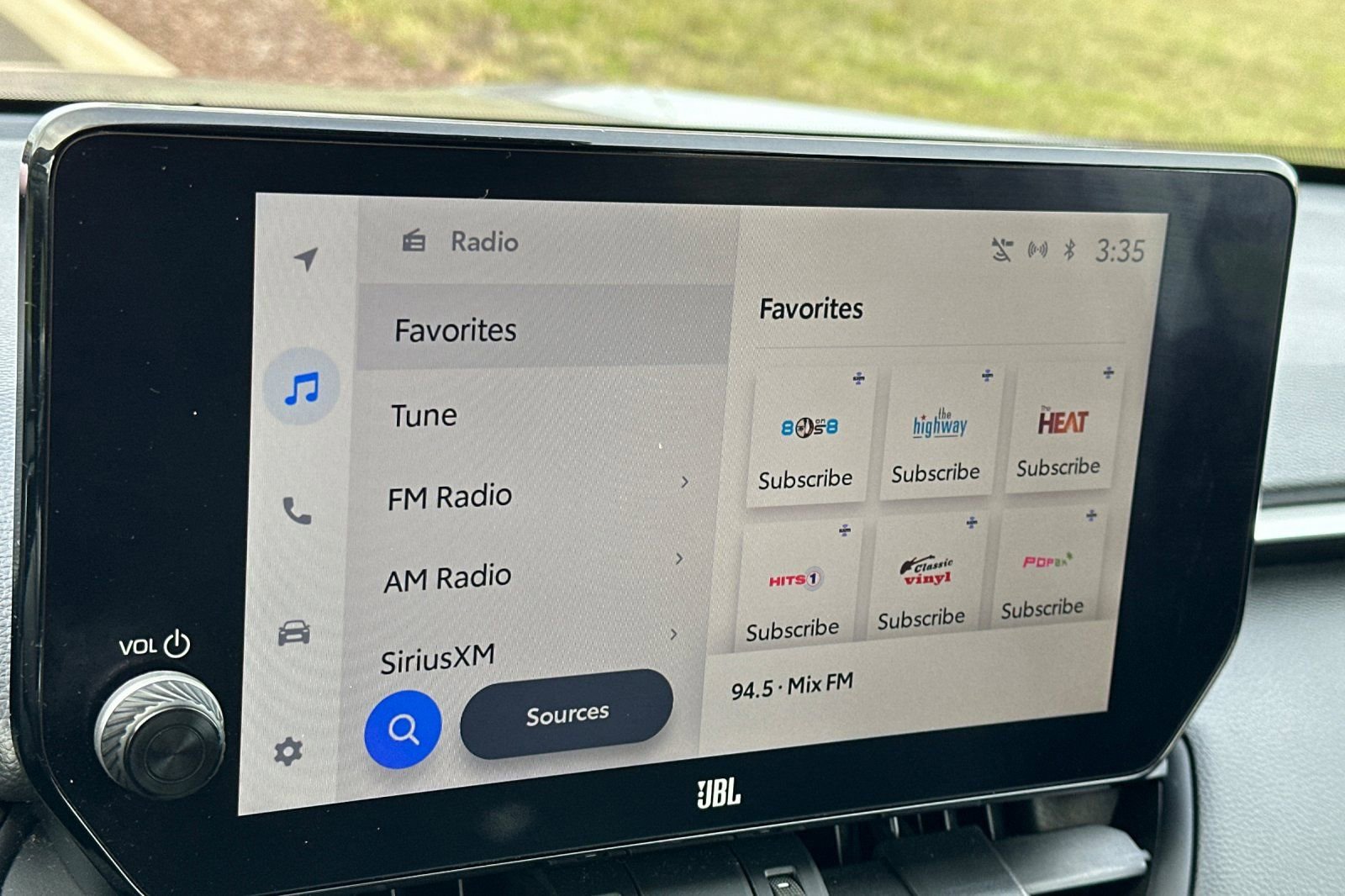 Used 2023 Toyota RAV4 XLE Premium image 20