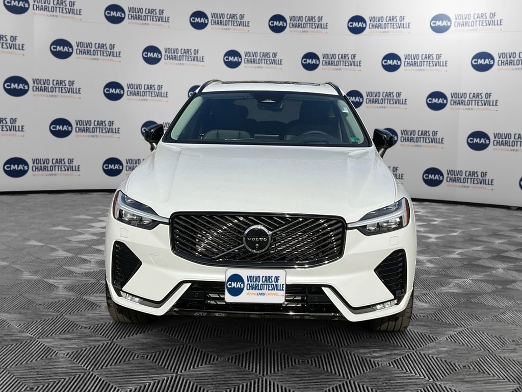 New 2026 Volvo XC60 B5 Ultra w/ Protection Package Premier image 8