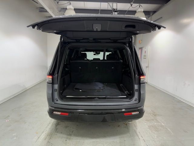 Used 2024 Jeep Grand Wagoneer L Series II w/ Quick Order Packagew 28T image 8