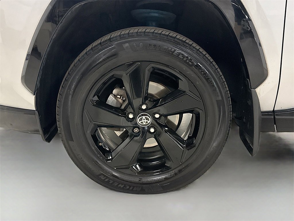 Used 2021 Toyota RAV4 XSE image 30