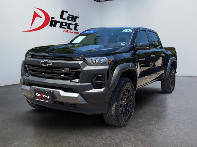 Used 2024 Chevrolet Colorado Trail Boss w/ Technology Package AWD/4WD image 5
