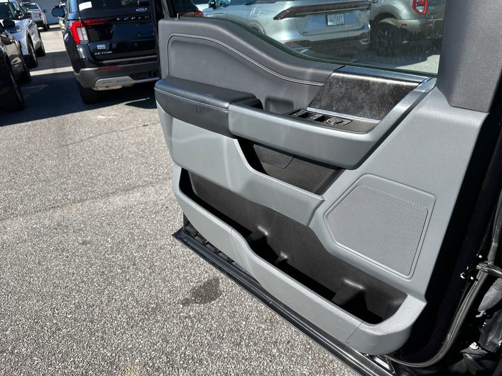 Used 2021 Ford F150 XLT w/ Equipment Group 302A High image 22