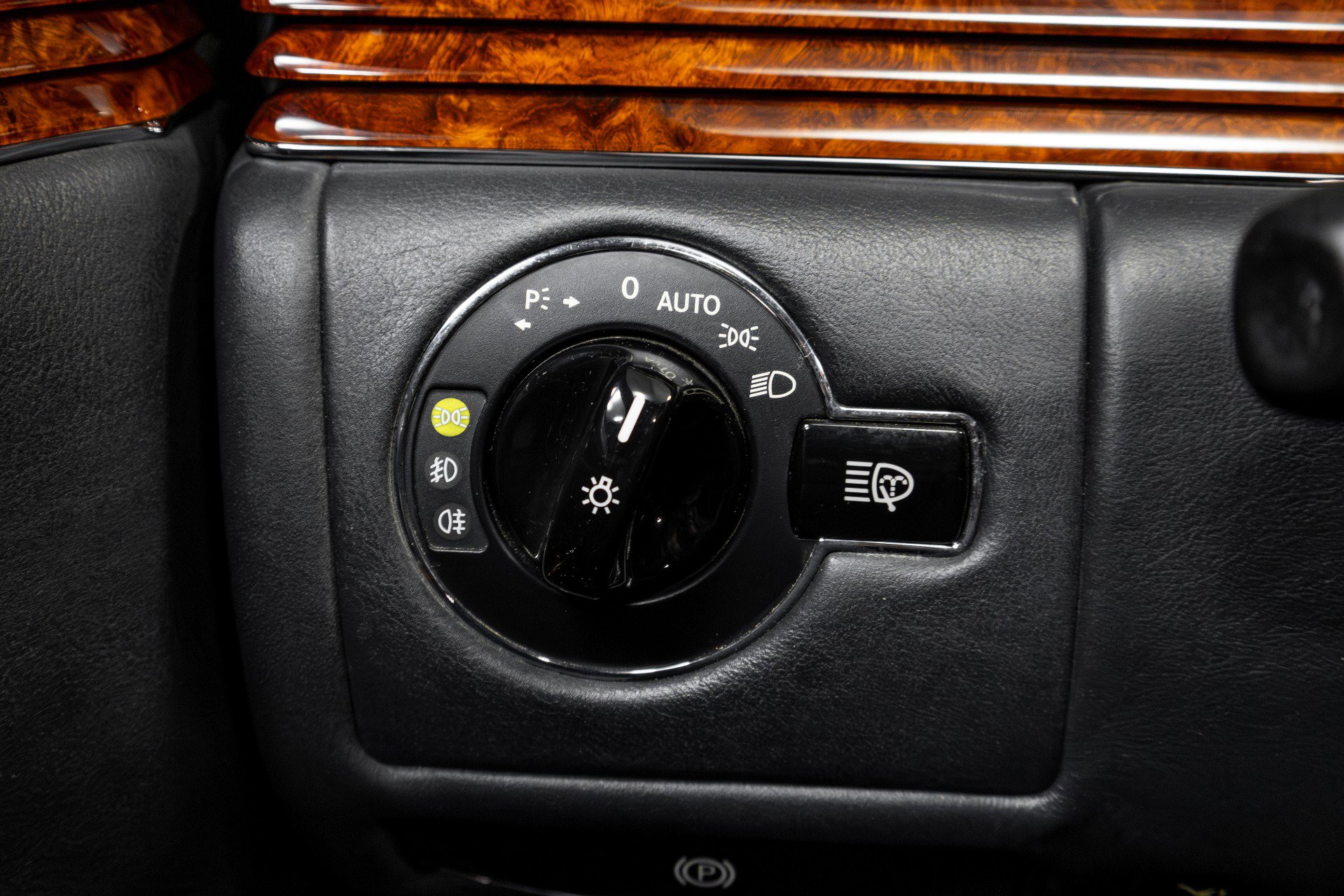 Used 2004 Maybach 57 image 75