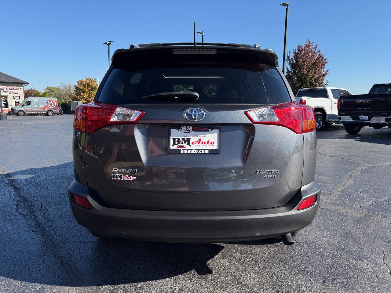 Used 2015 Toyota RAV4 Limited w/ Technology Package AWD/4WD image 6