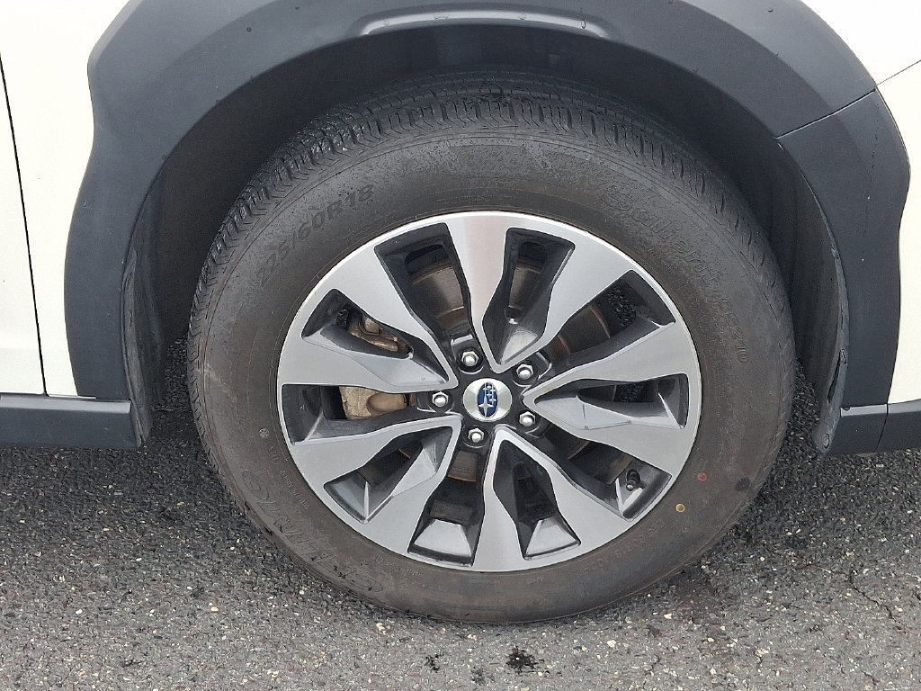 Used 2024 Subaru Outback Touring XT AWD/4WD image 8