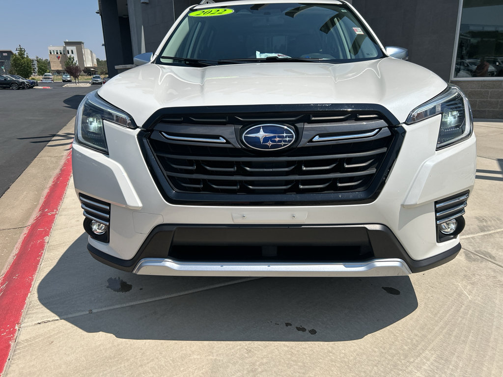 Certified 2022 Subaru Forester Touring AWD/4WD image 3